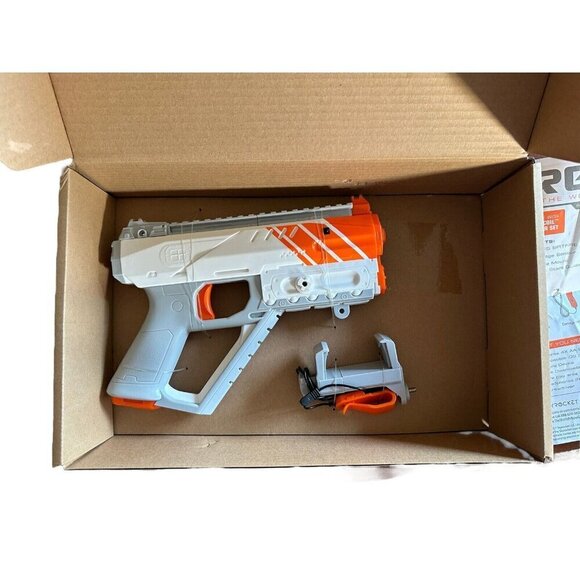 Recoil RK 45 Spit Fire Laser Tag Weapon Smartphone Use W/ Recoil Starter Kit NIB - Picture 8 of 11